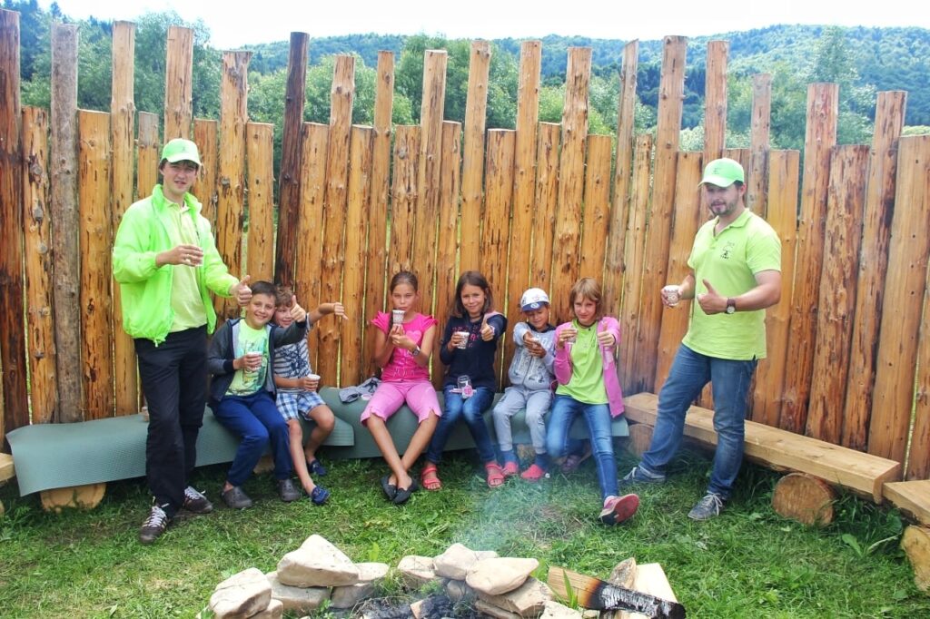 відпочинок з дітьми за містом